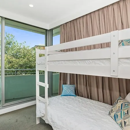 Warm Waves - Beach Pool Home Glenelg Exterior photo