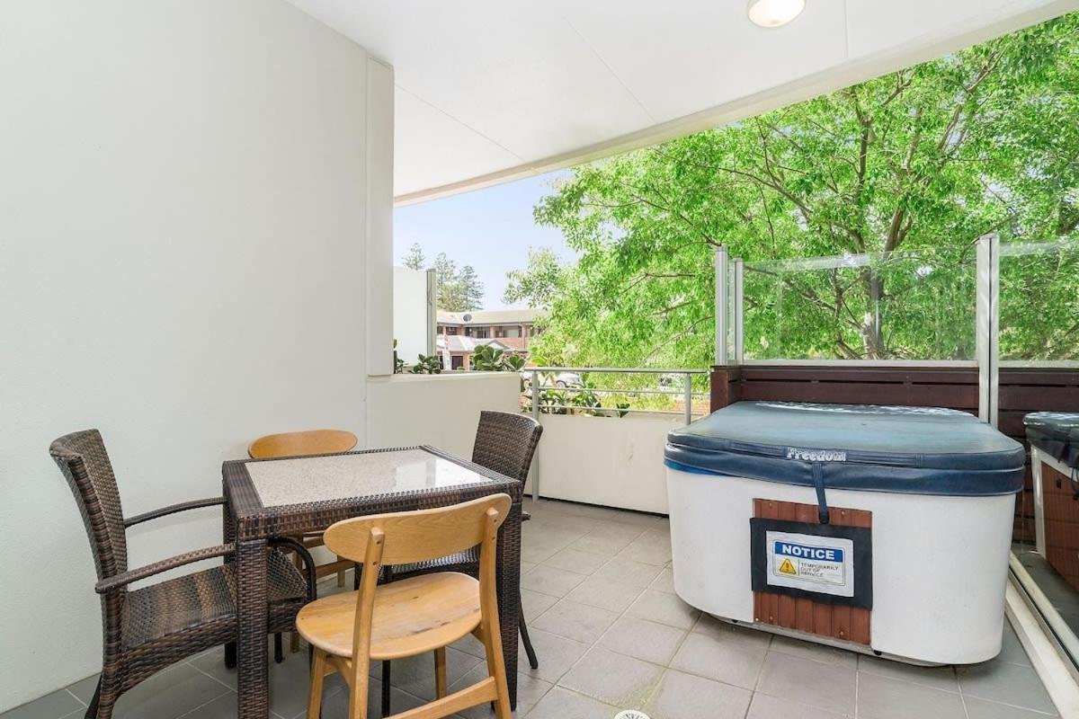 Apartment Warm Waves - Pool